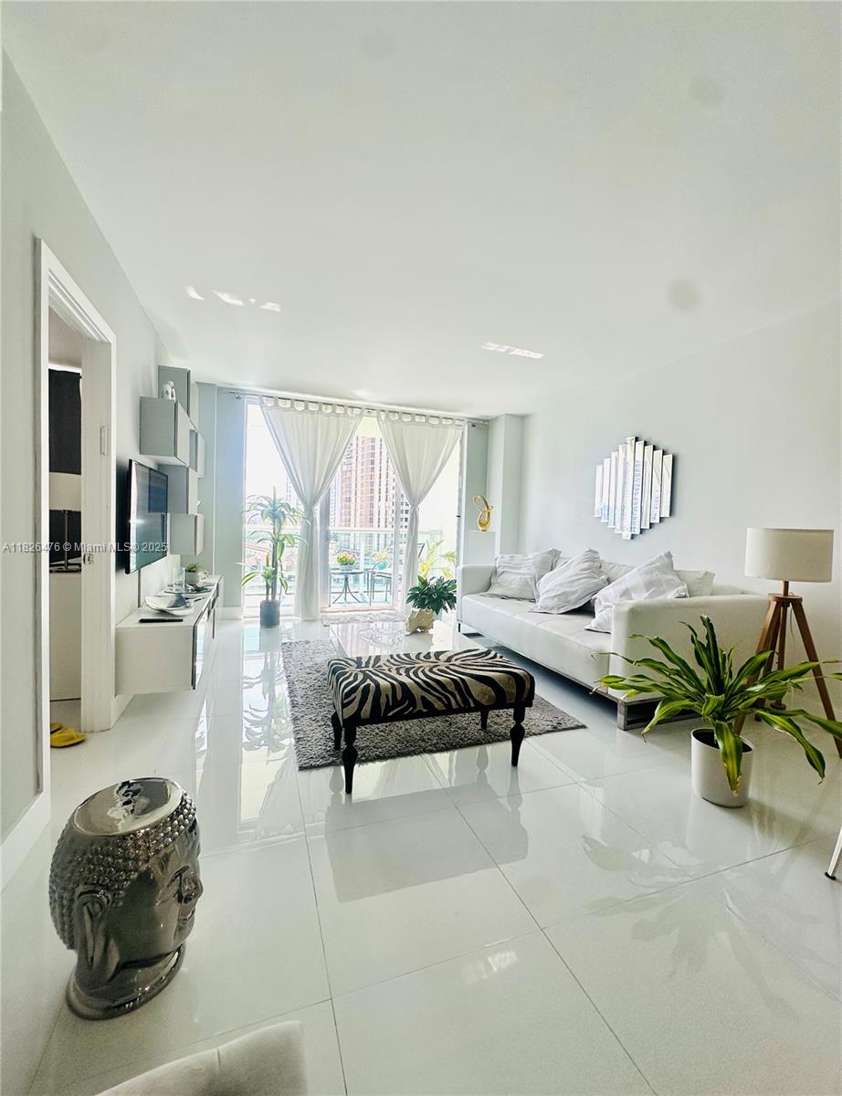 OCEANVIEW BUILDING A COND - Residential