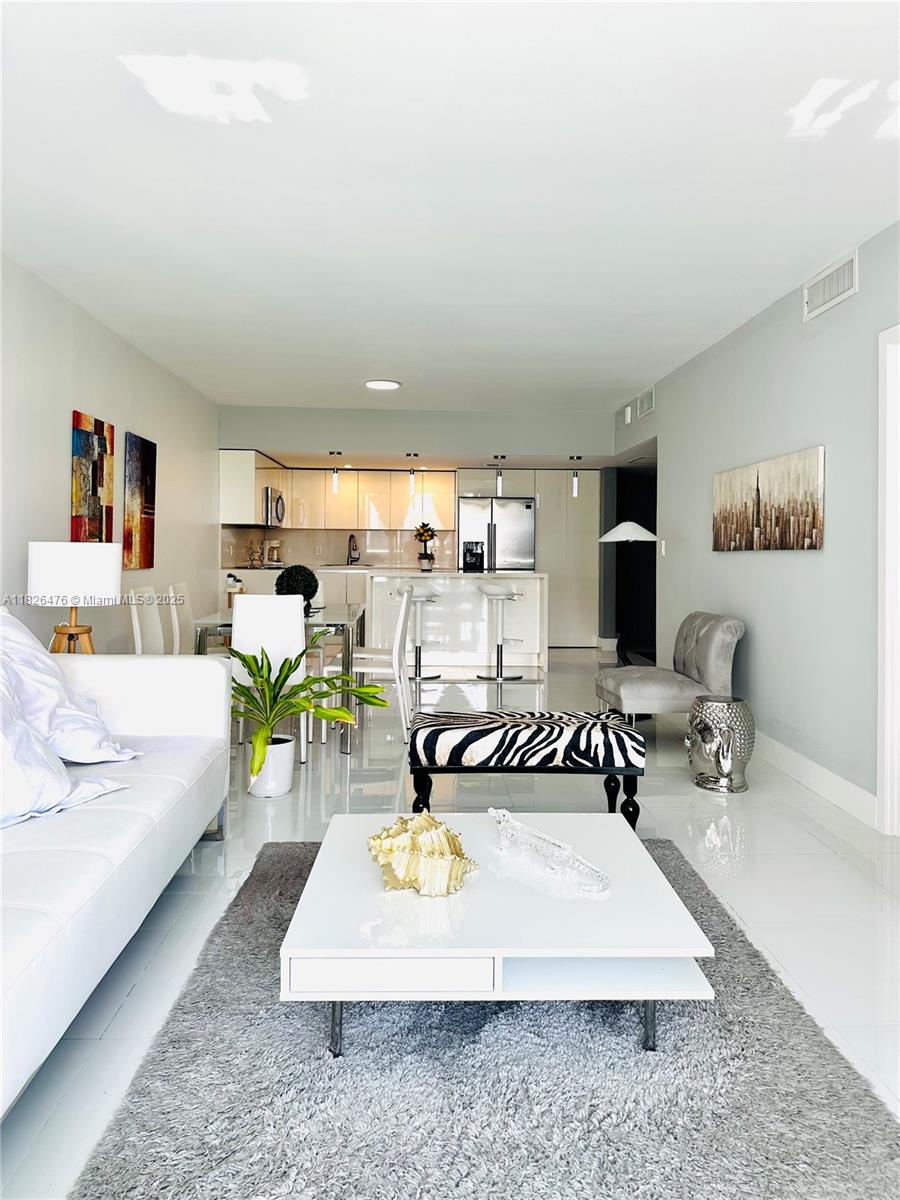 OCEANVIEW BUILDING A COND - Residential