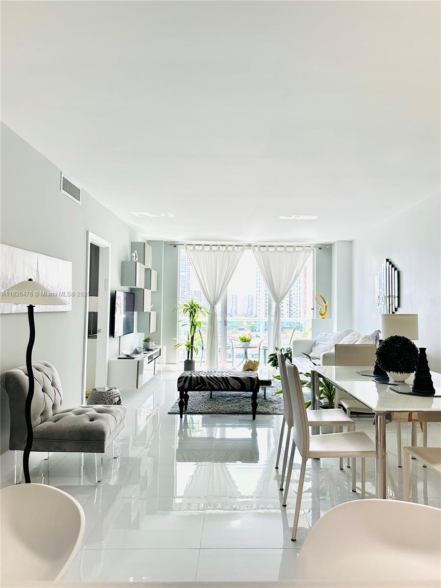 OCEANVIEW BUILDING A COND - Residential
