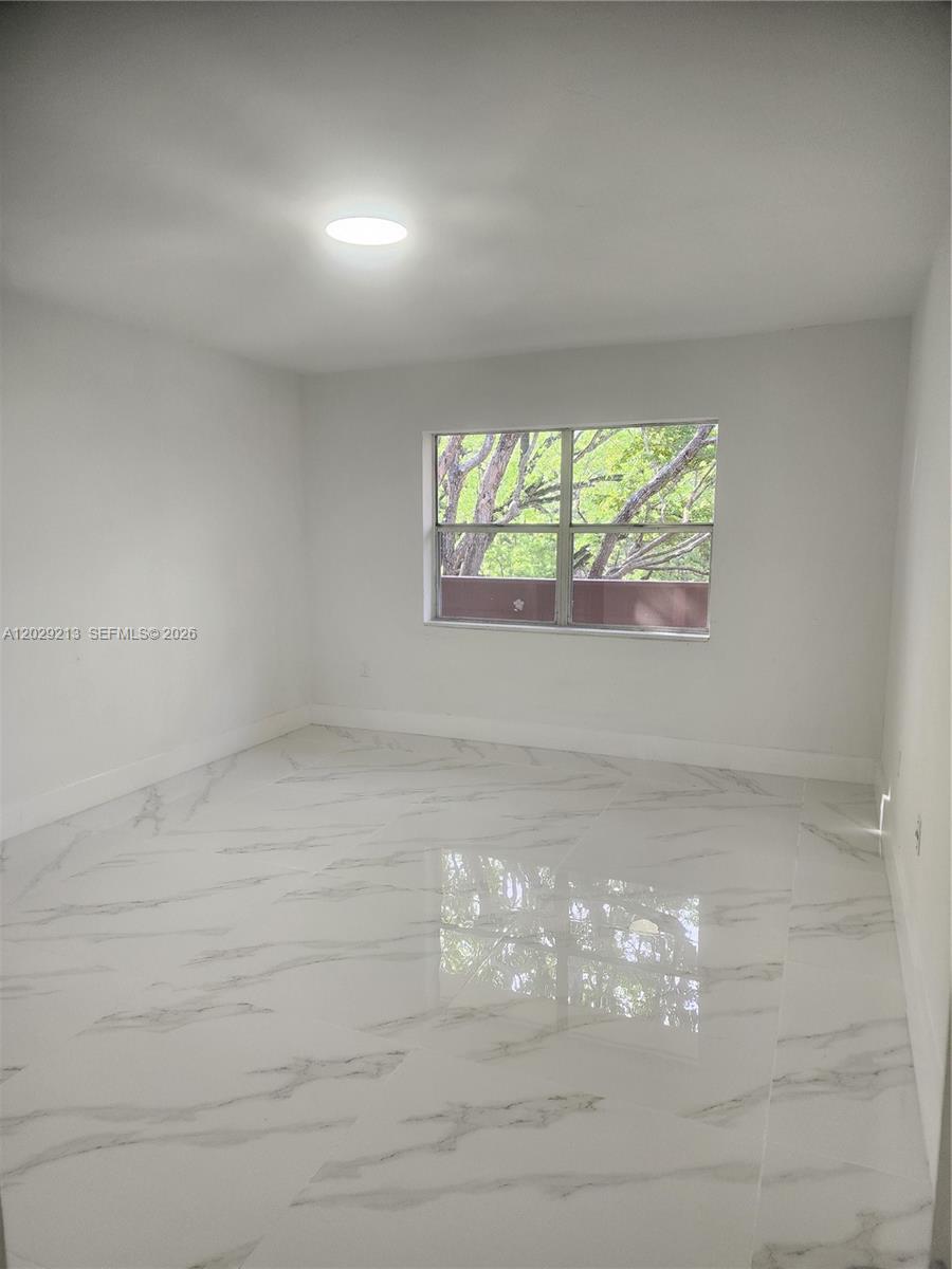 VILLA CAPRI CONDO - Residential