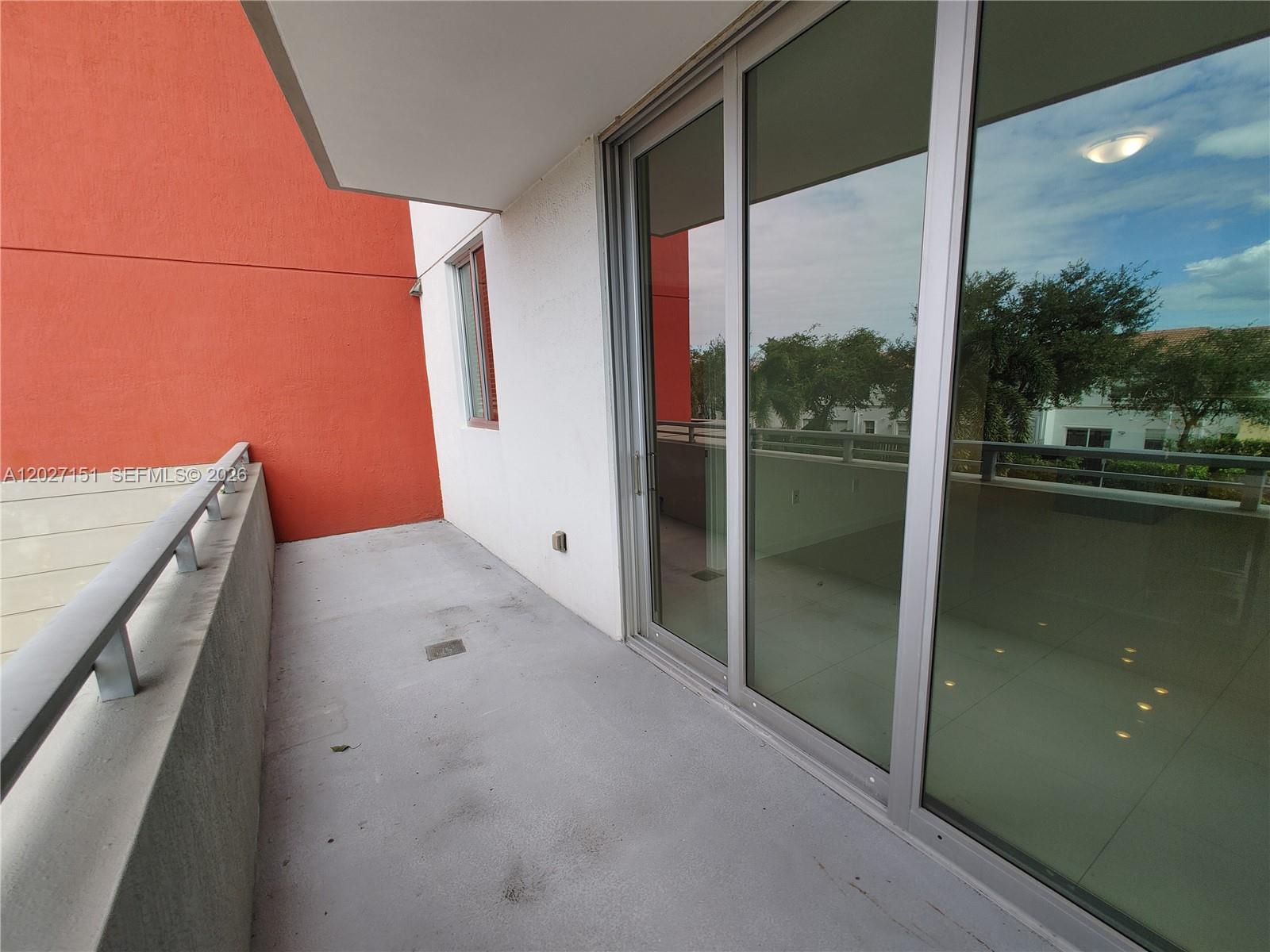 MIDTOWN DORAL CONDO 4 - Residential Lease