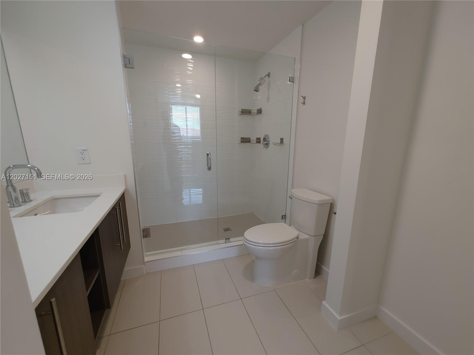 MIDTOWN DORAL CONDO 4 - Residential Lease