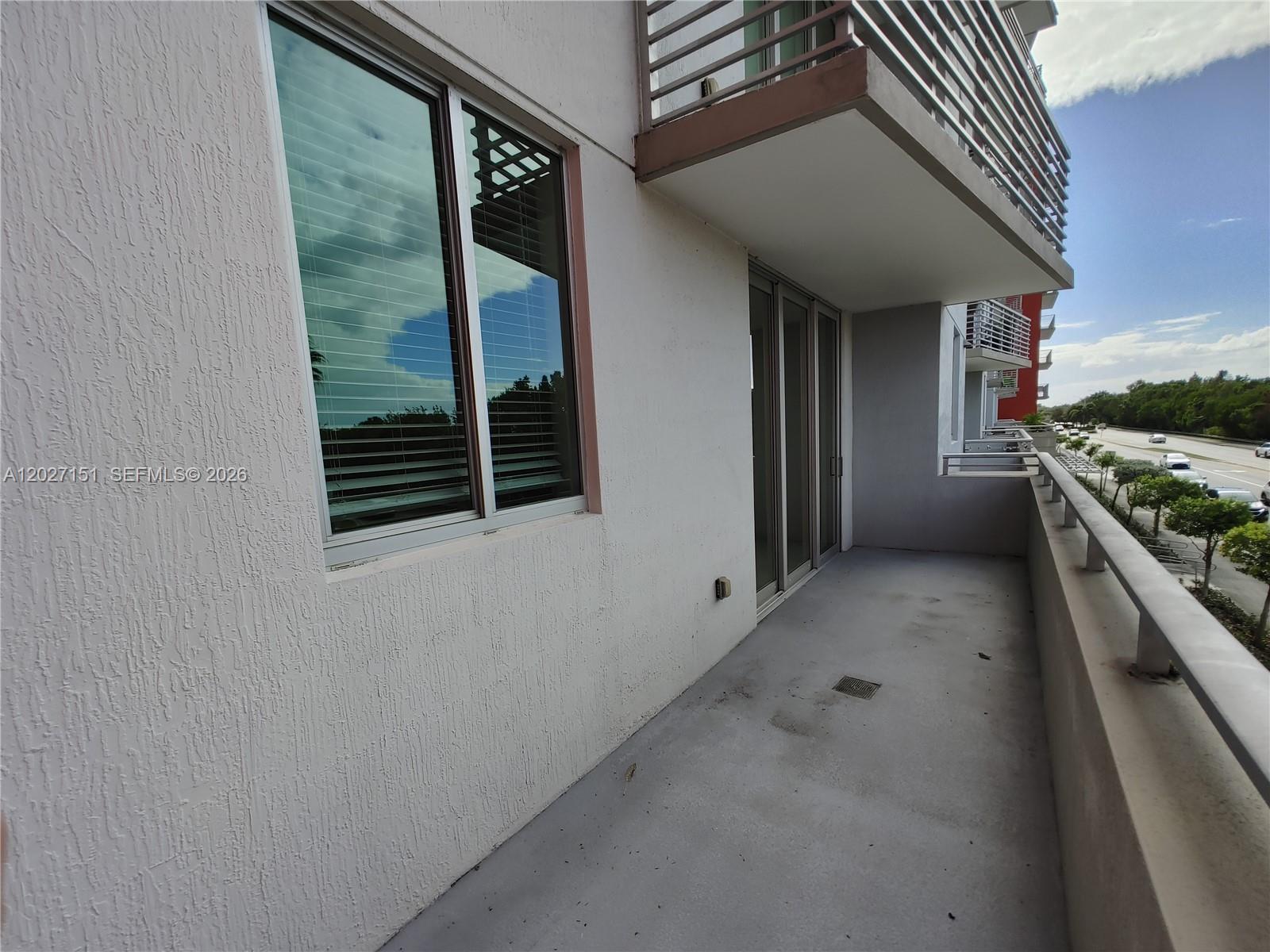MIDTOWN DORAL CONDO 4 - Residential Lease