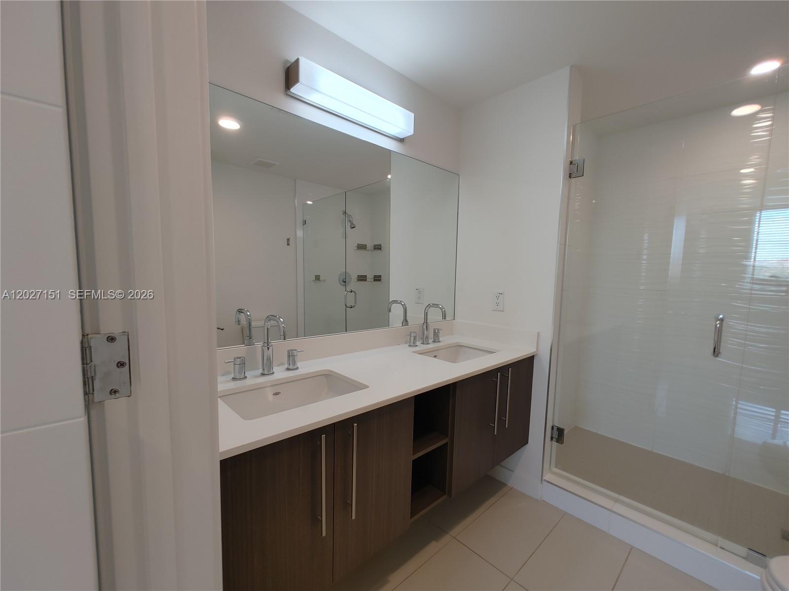 MIDTOWN DORAL CONDO 4 - Residential Lease