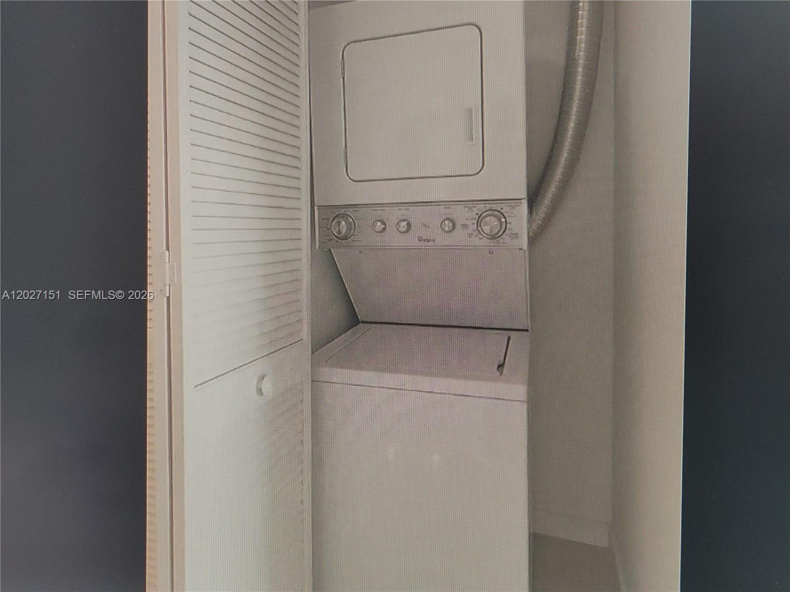 MIDTOWN DORAL CONDO 4 - Residential Lease