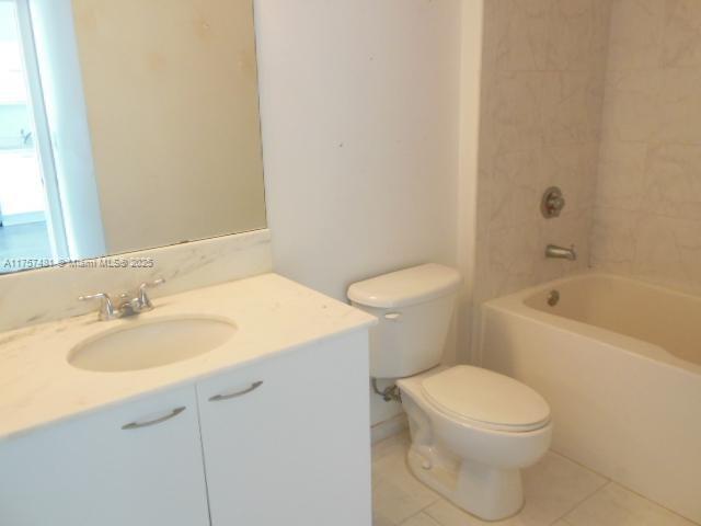 THE LOFT DOWNTOWN II COND - Residential Lease
