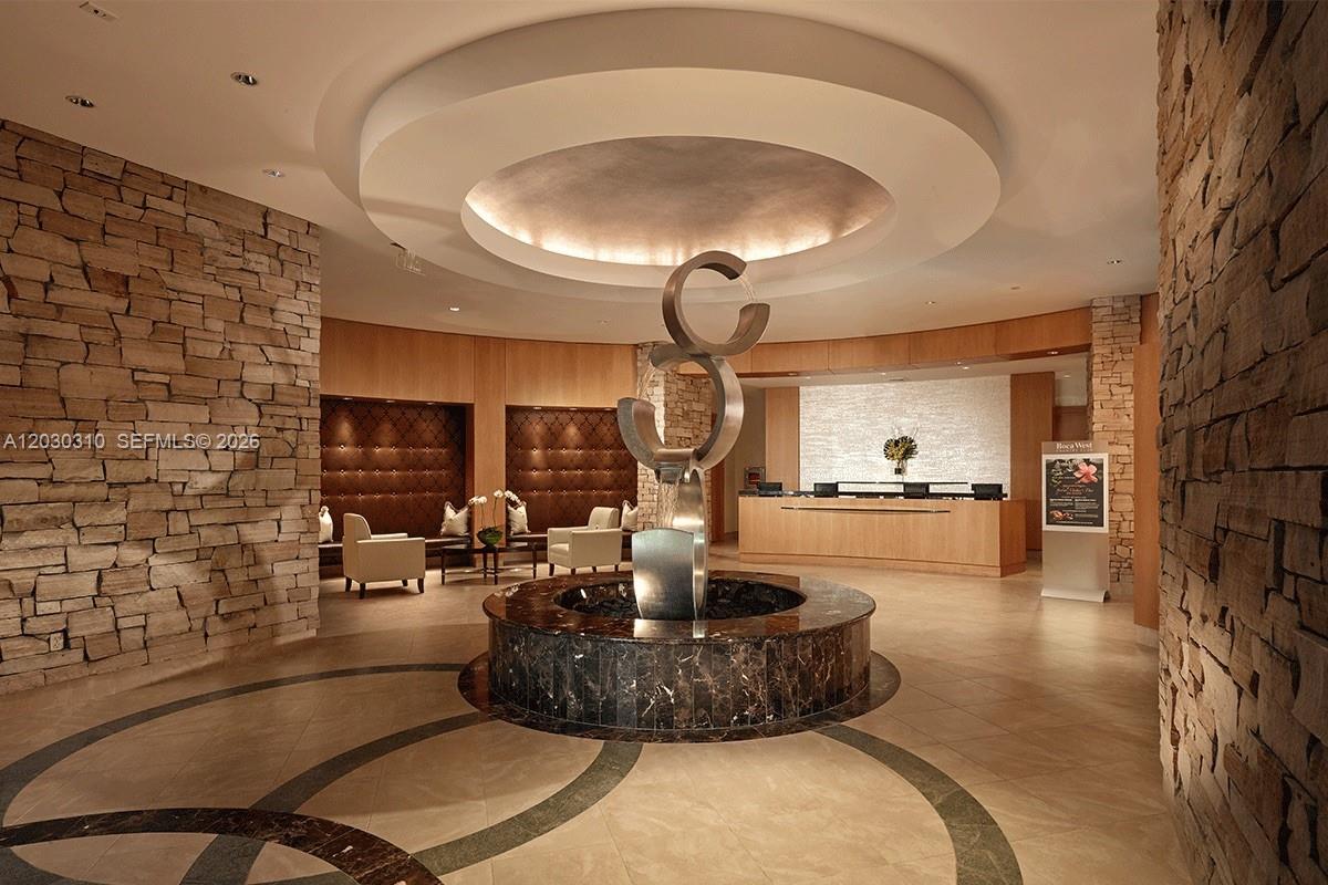 BRIDGEWOOD TOWNHOUSE COND - Residential