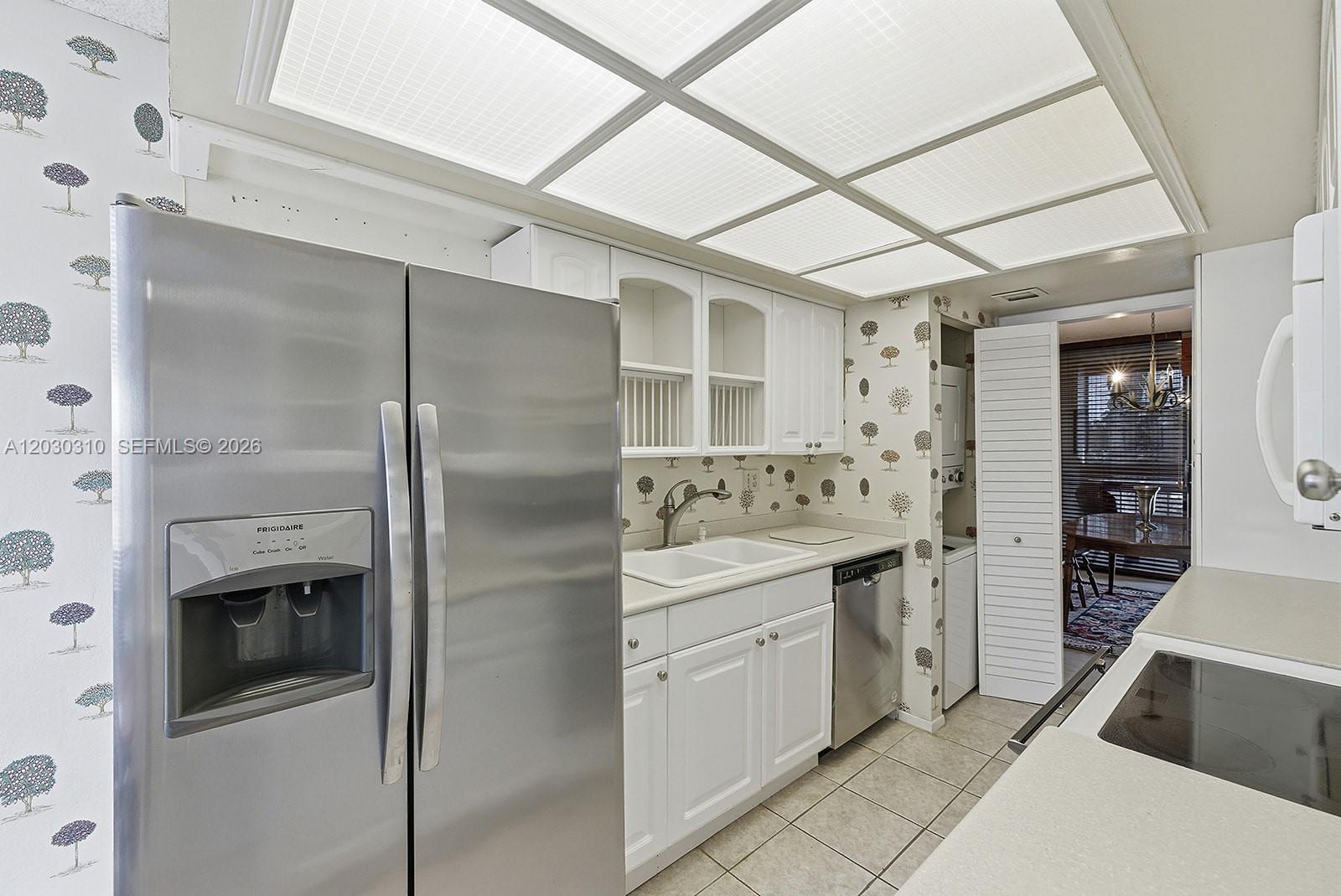 BRIDGEWOOD TOWNHOUSE COND - Residential