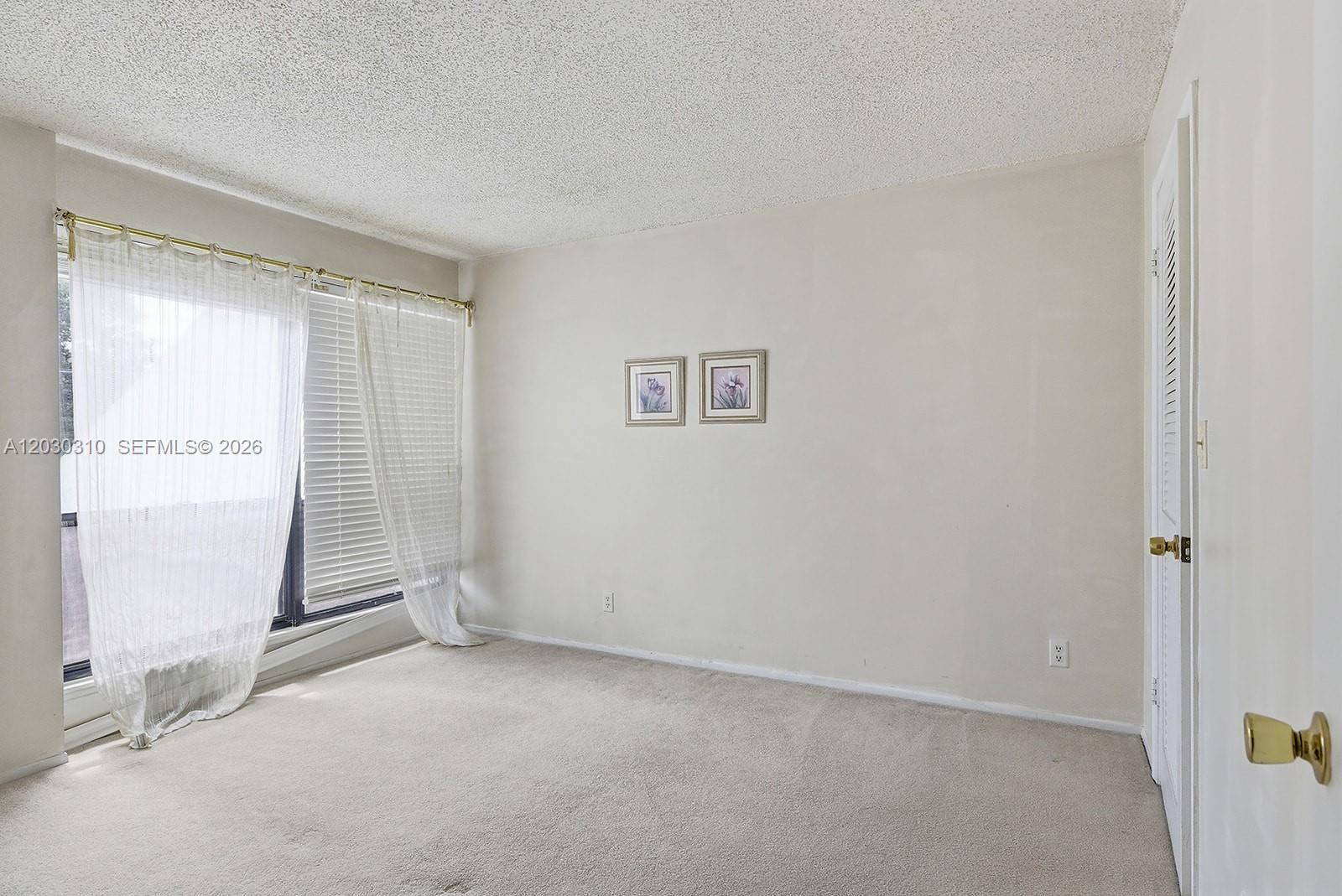 BRIDGEWOOD TOWNHOUSE COND - Residential