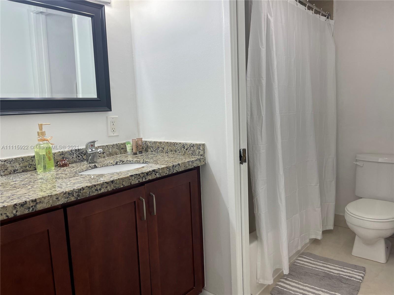 PLAZA OF AMERICAS CONDO P - Residential Lease