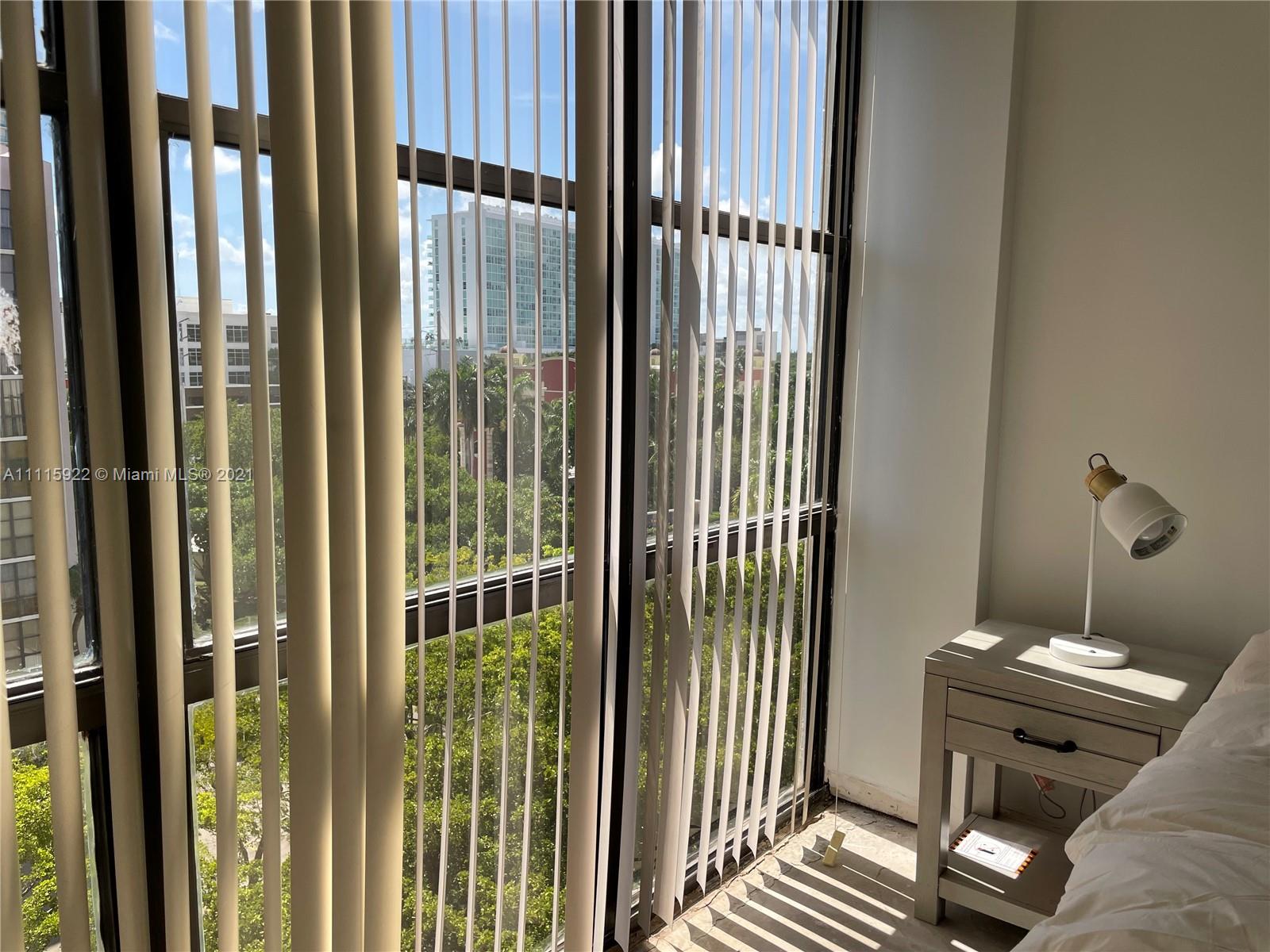 PLAZA OF AMERICAS CONDO P - Residential Lease