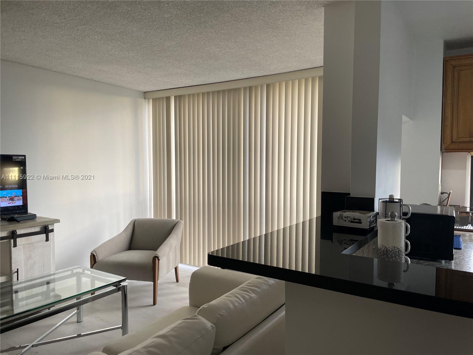 PLAZA OF AMERICAS CONDO P - Residential Lease