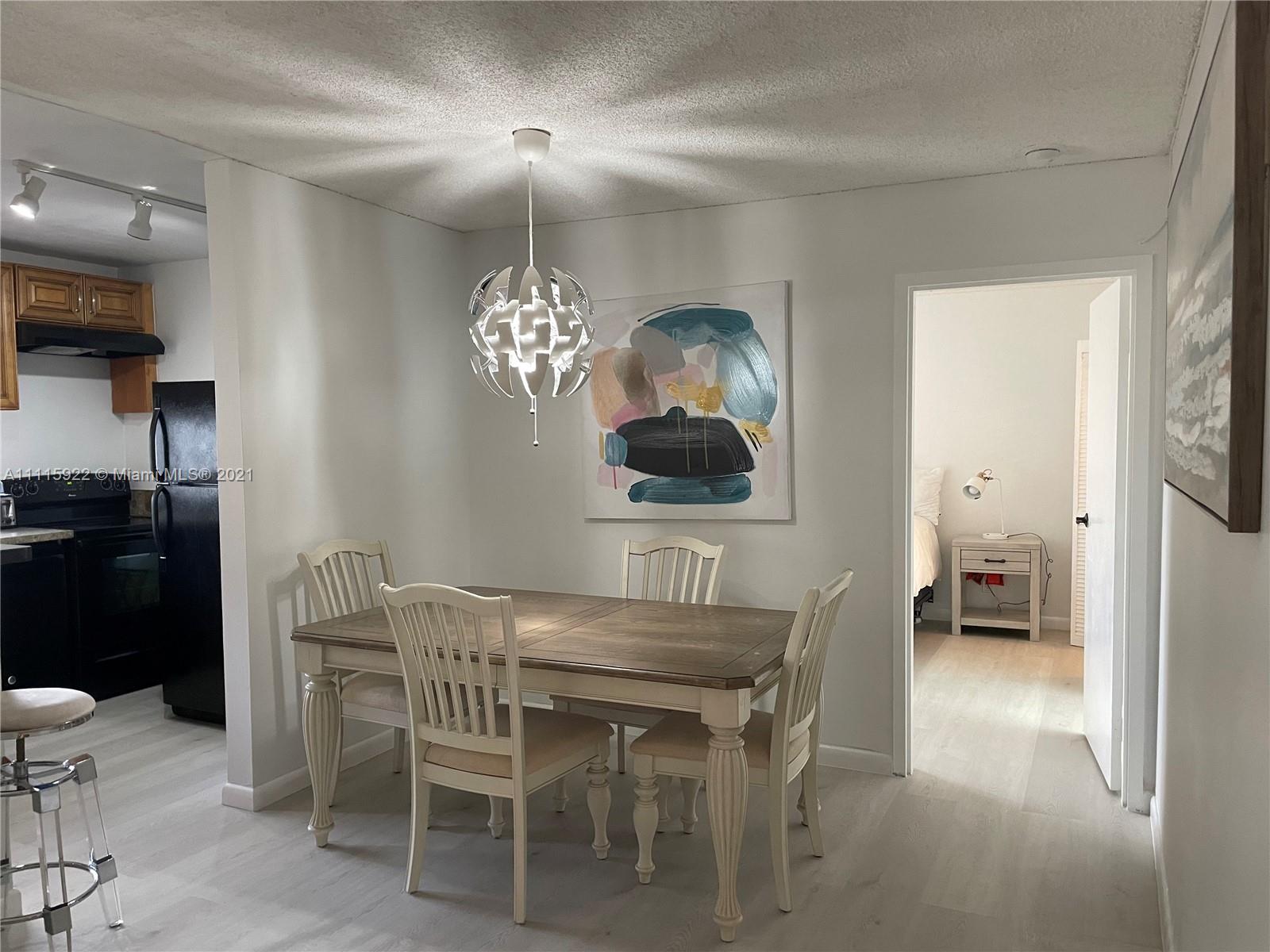 PLAZA OF AMERICAS CONDO P - Residential Lease