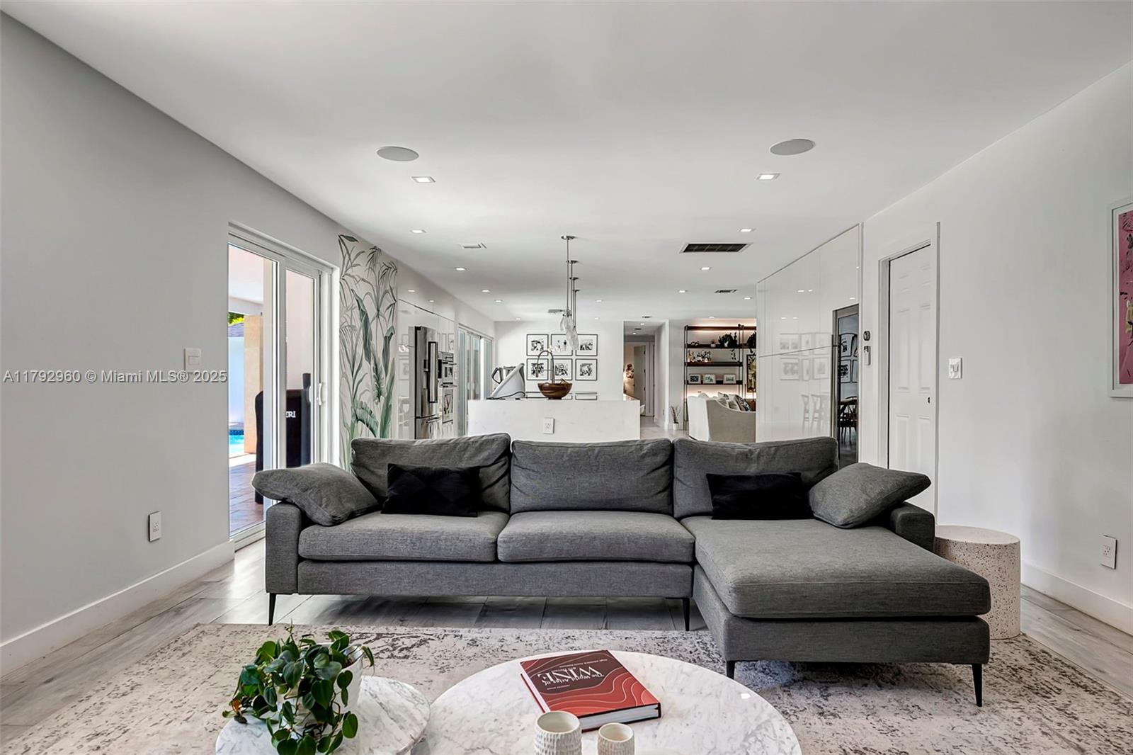 MORLIN ESTS - Residential Lease