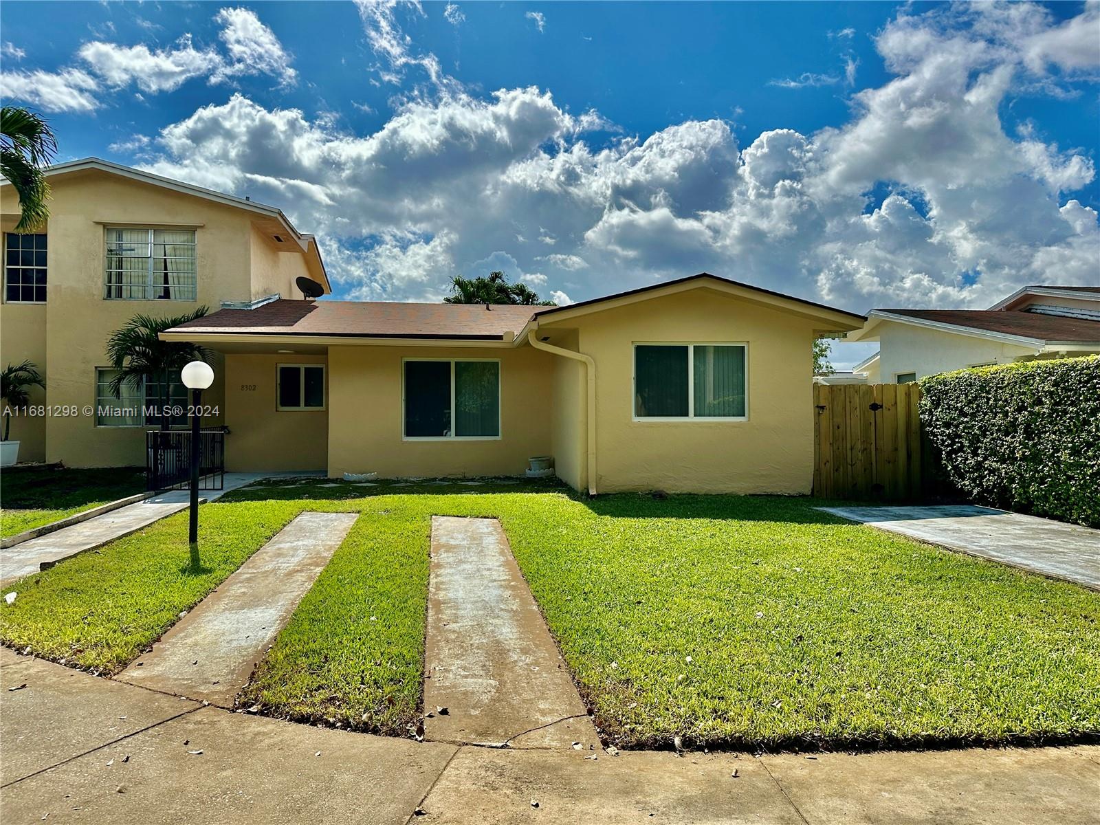GABLES WEST VILLAS CONDO - Residential Lease