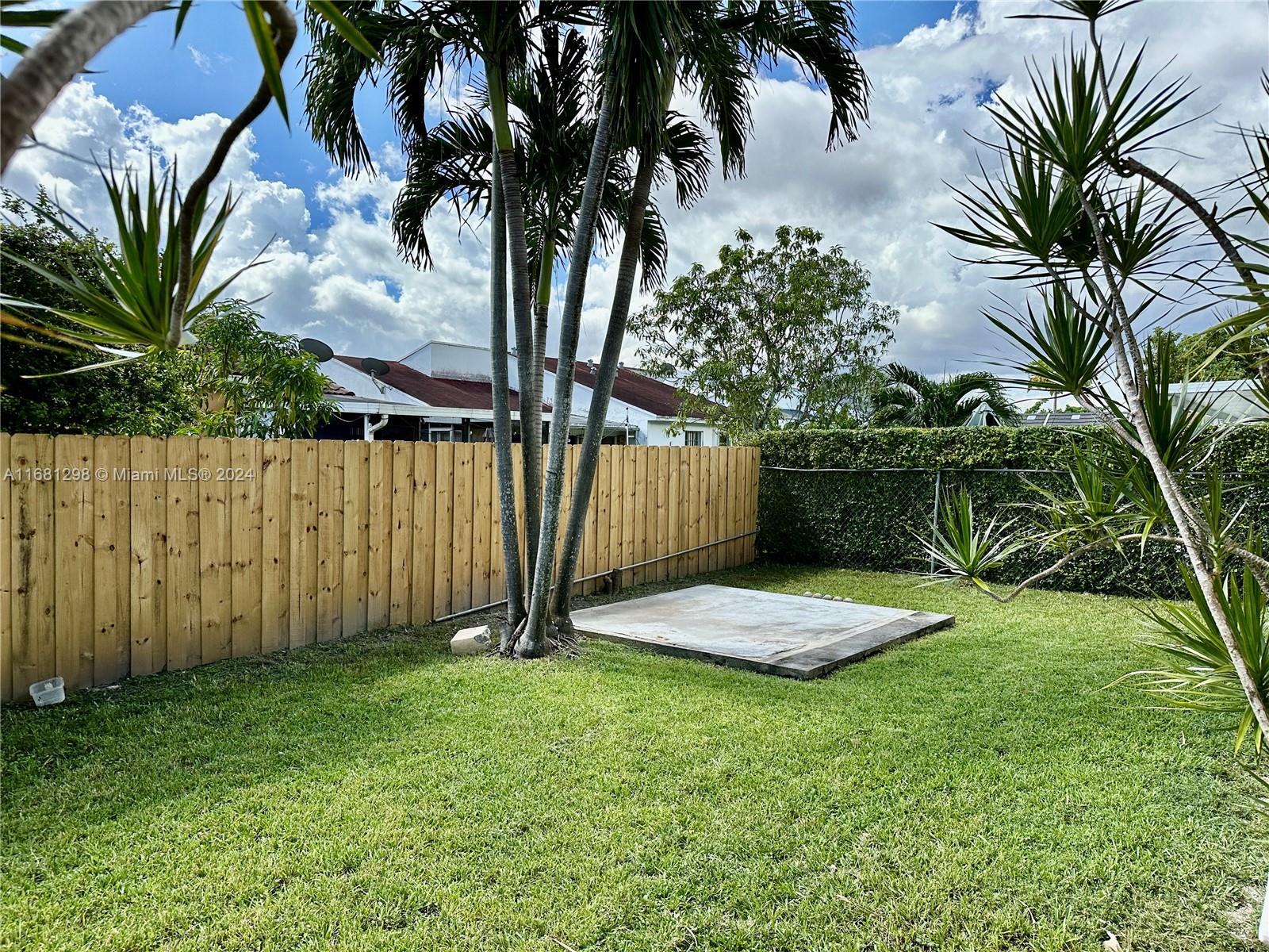 GABLES WEST VILLAS CONDO - Residential Lease