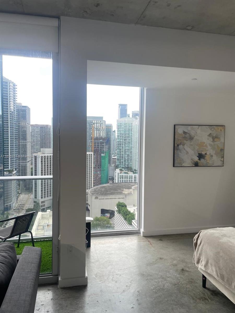 CENTRO CONDO - Residential