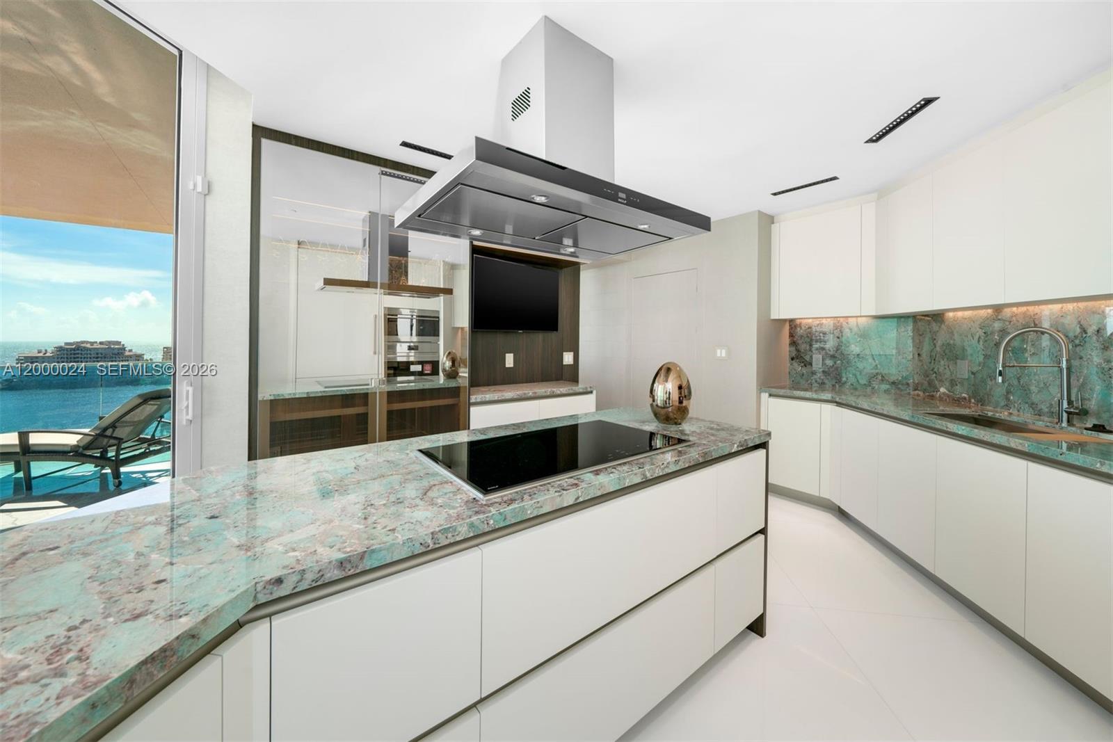 PORTOFINO TOWER CONDO - Residential