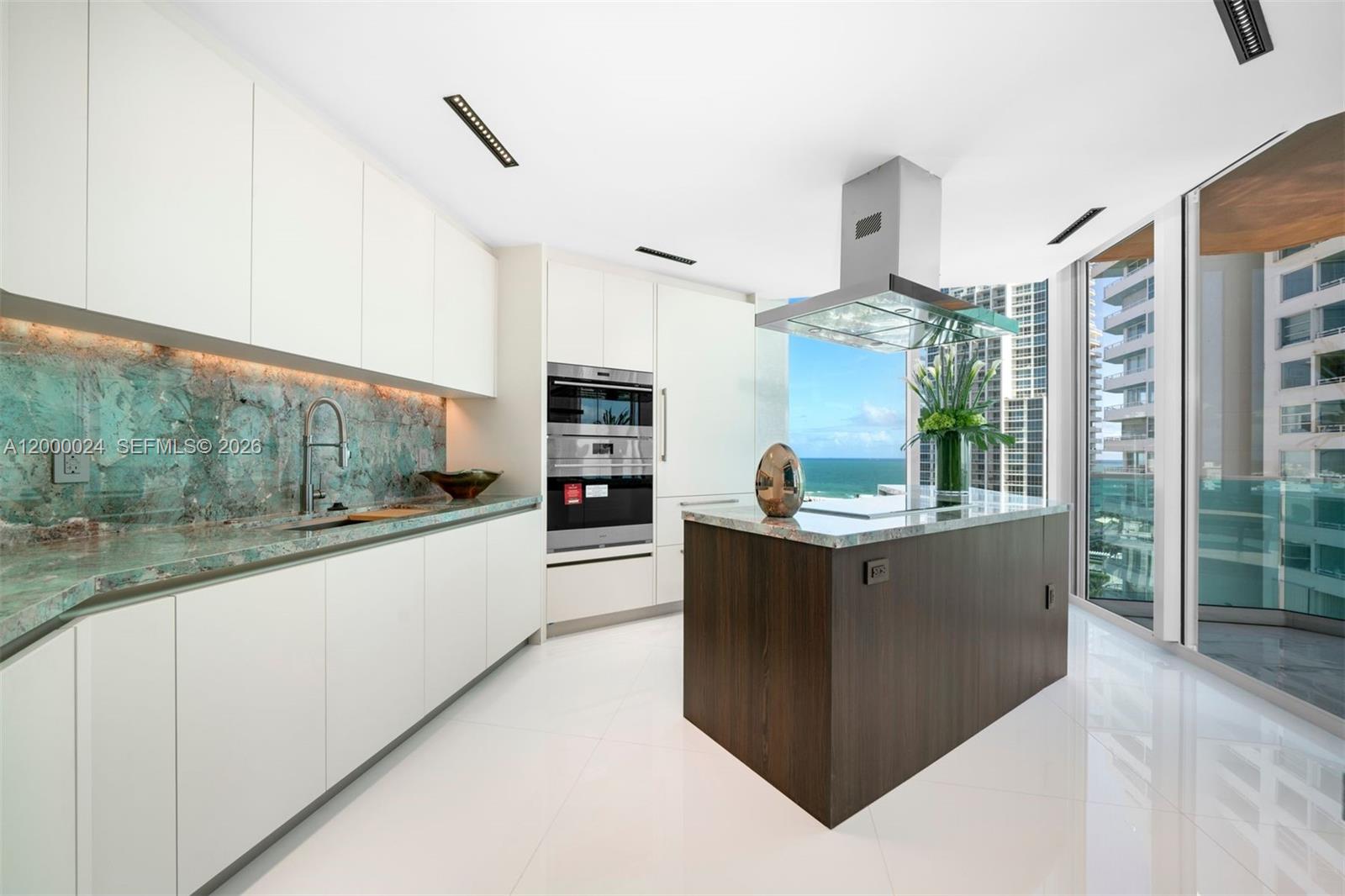 PORTOFINO TOWER CONDO - Residential