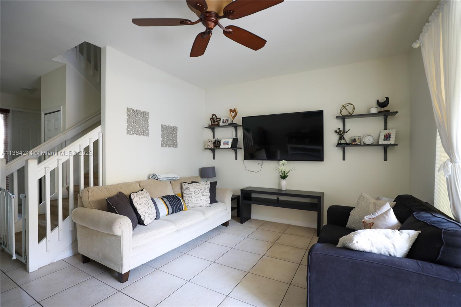 CENTURY GARDENS VILLAS - Residential