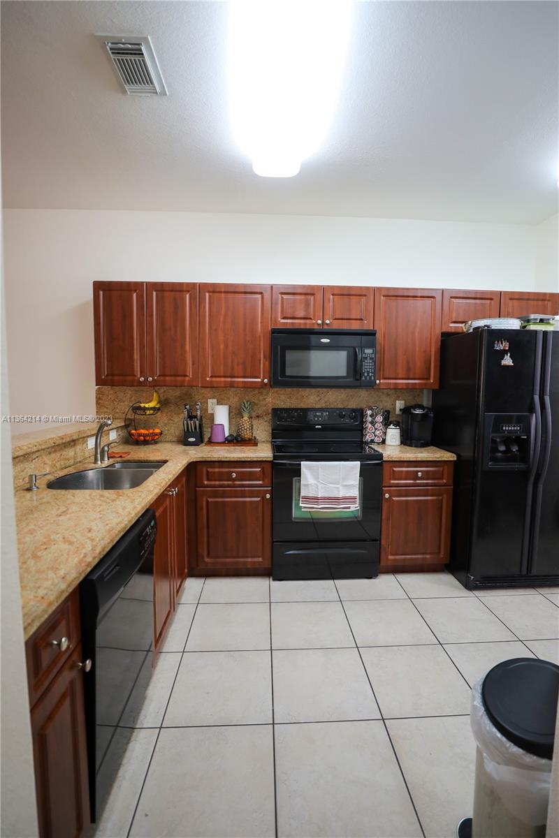 CENTURY GARDENS VILLAS - Residential