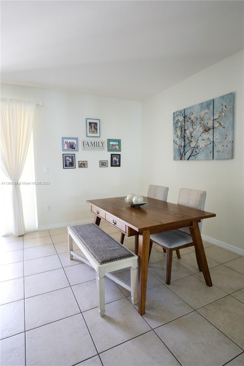 CENTURY GARDENS VILLAS - Residential