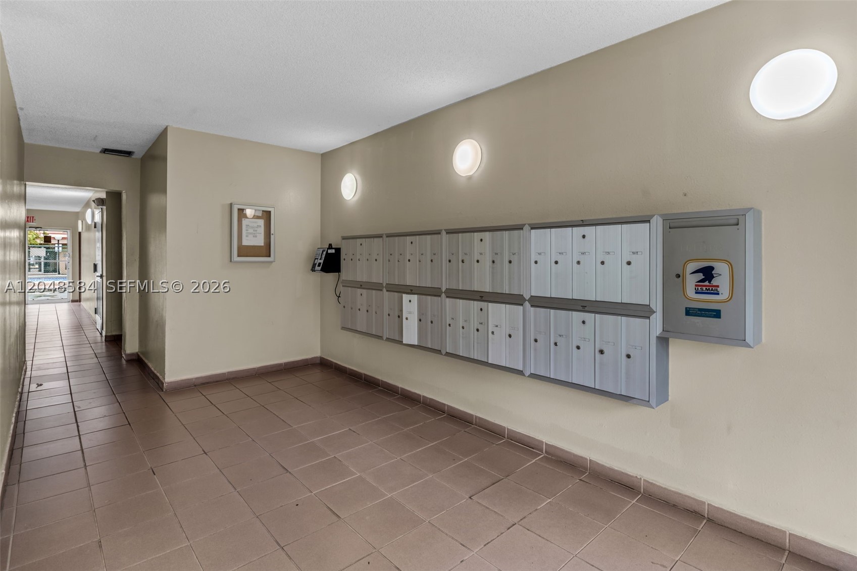 SUNSET VILLAS CONDO - Residential