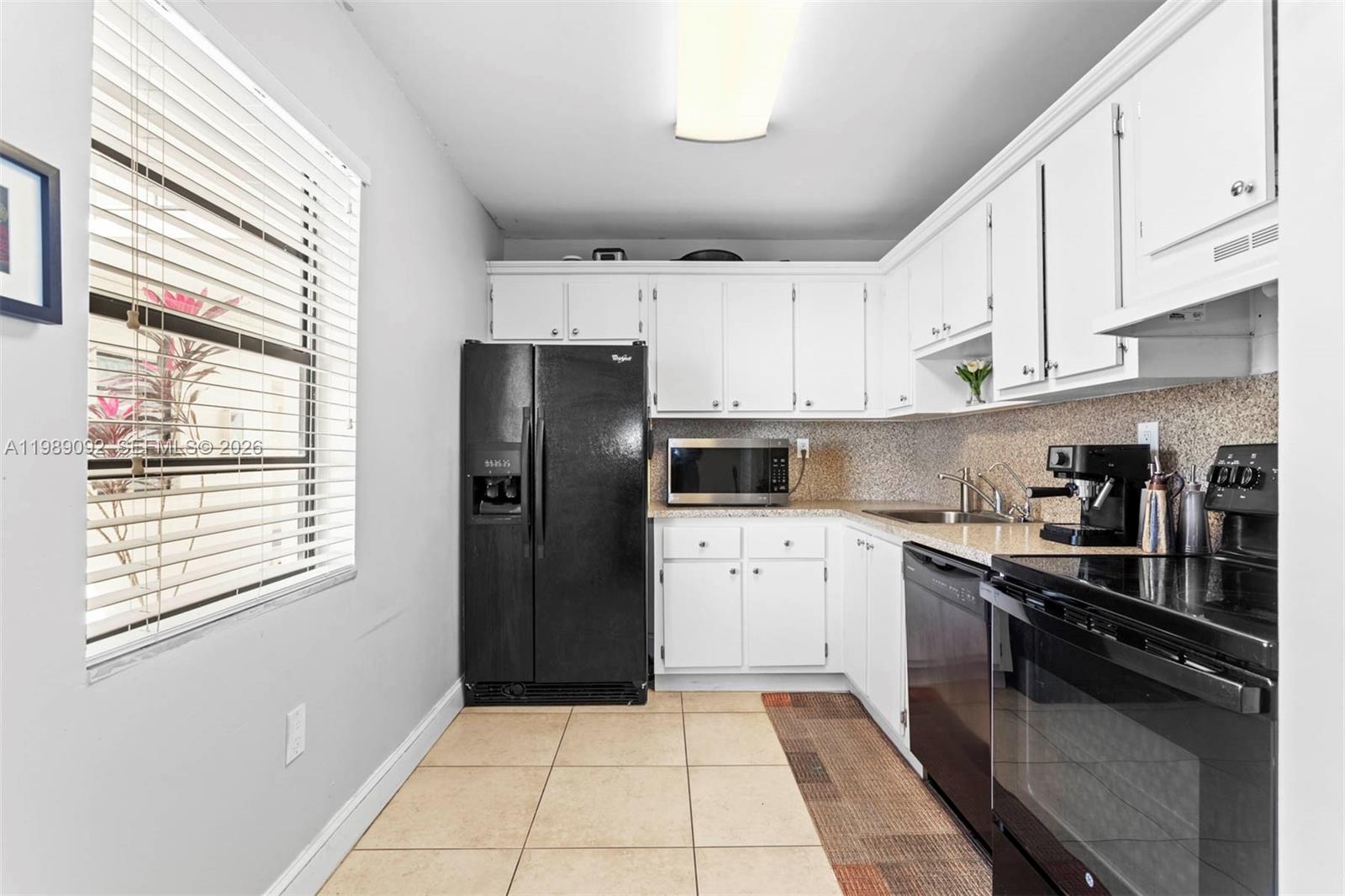 SUNRISE POINT CONDO BLDG - Residential