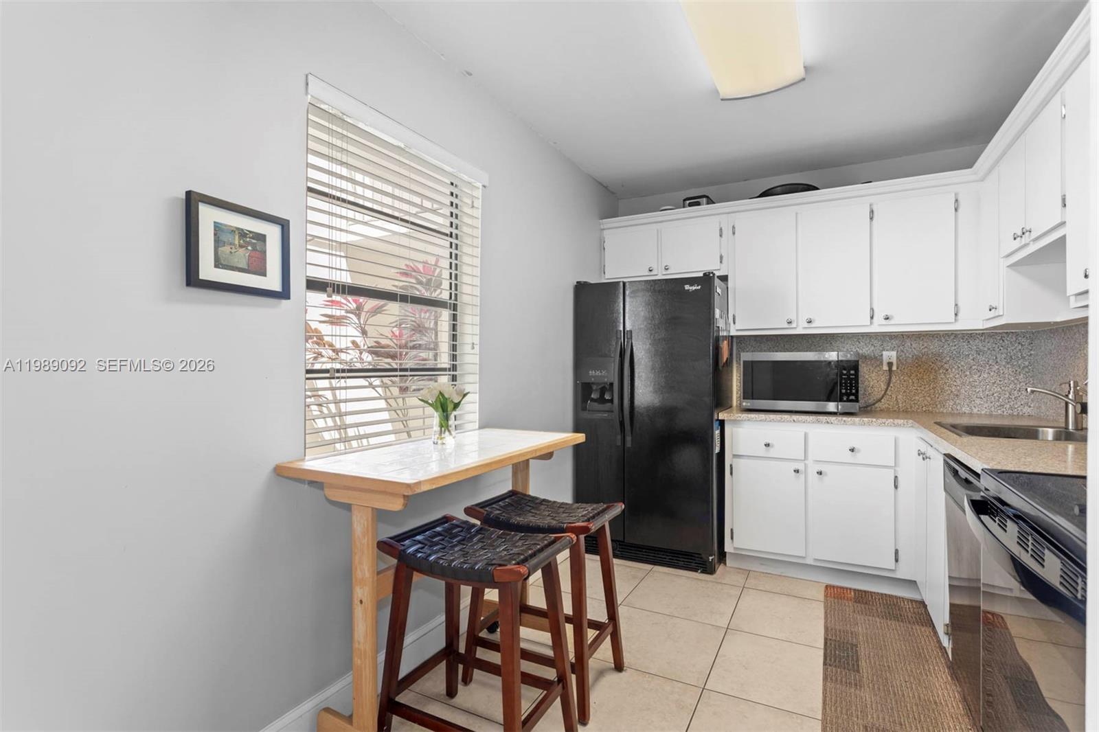 SUNRISE POINT CONDO BLDG - Residential