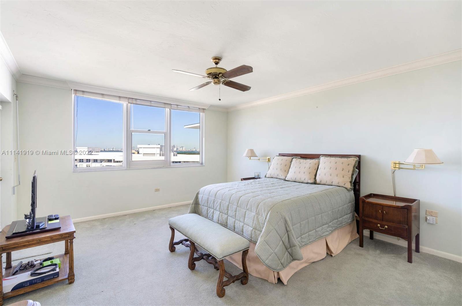 ISLAND HOUSE APT INC - CO - Residential