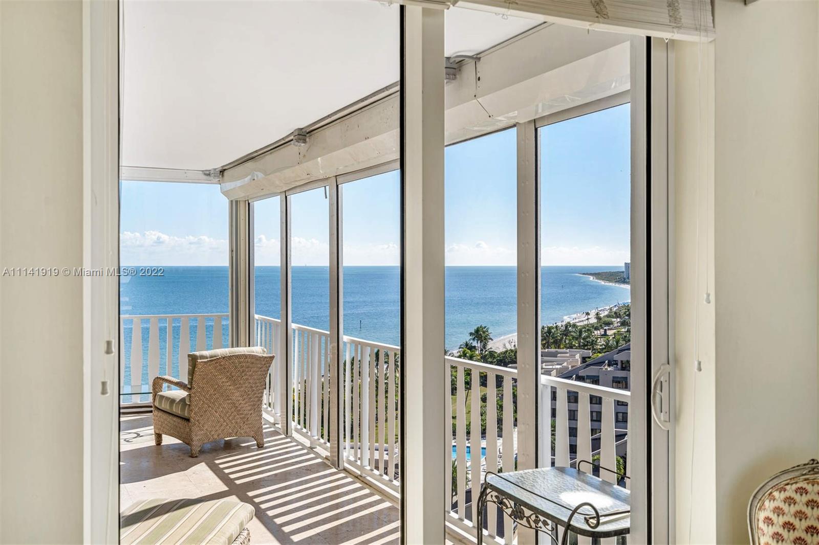 ISLAND HOUSE APT INC - CO - Residential