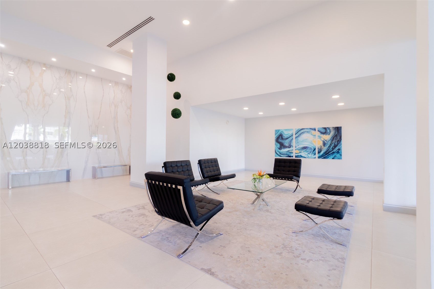 WINSTON TOWER 300 CONDO - Residential
