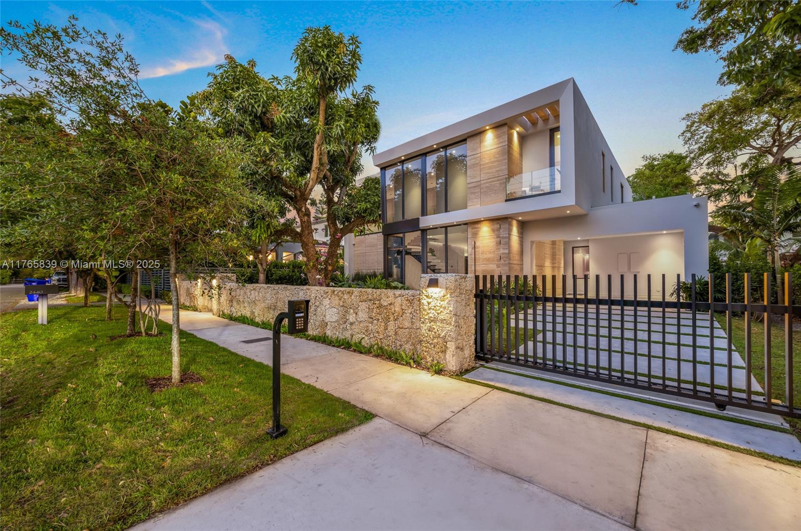 OCEAN VIEW HEIGHTS - Residential