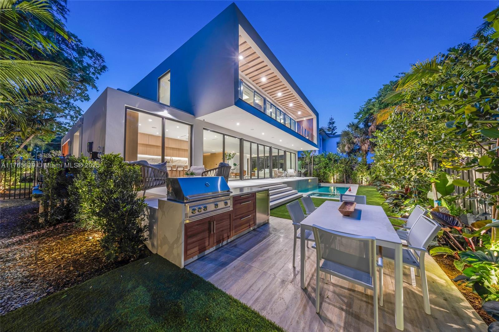 OCEAN VIEW HEIGHTS - Residential