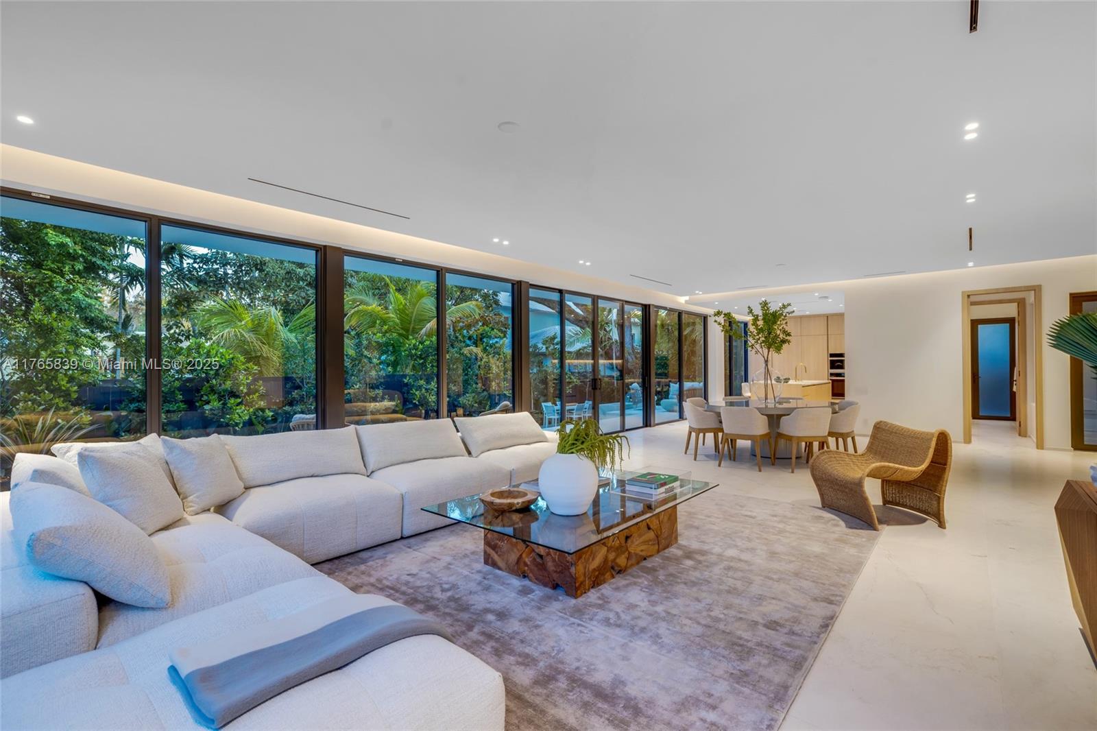 OCEAN VIEW HEIGHTS - Residential