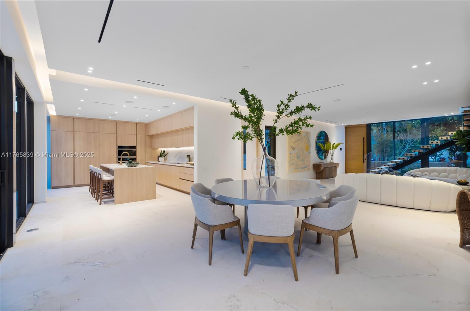 OCEAN VIEW HEIGHTS - Residential