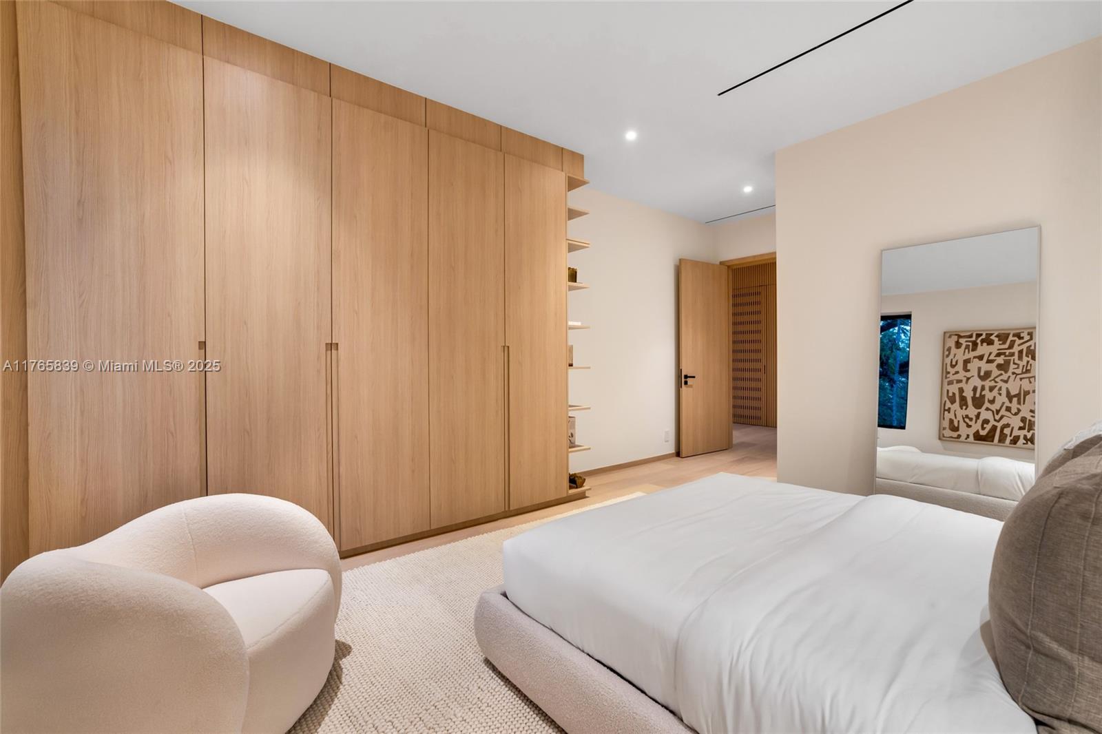 OCEAN VIEW HEIGHTS - Residential