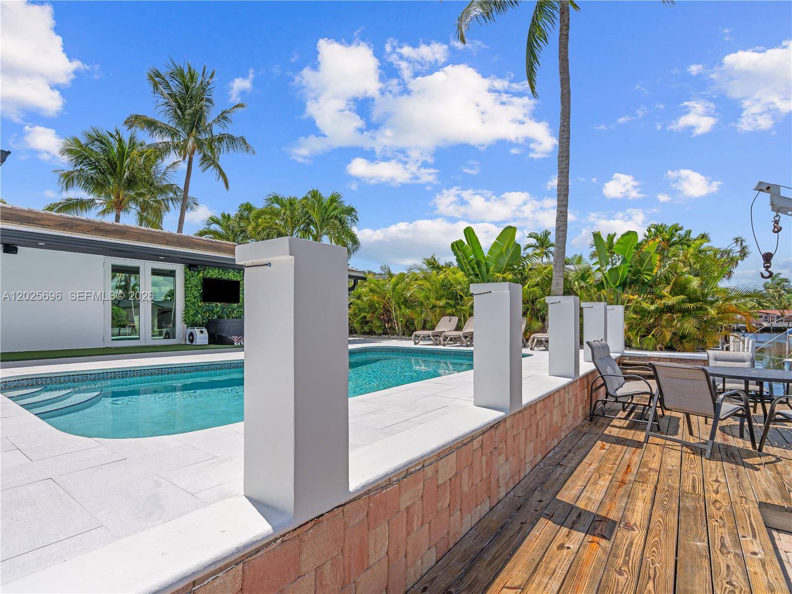 BOULEVARD PARK ISLES SEC - Residential