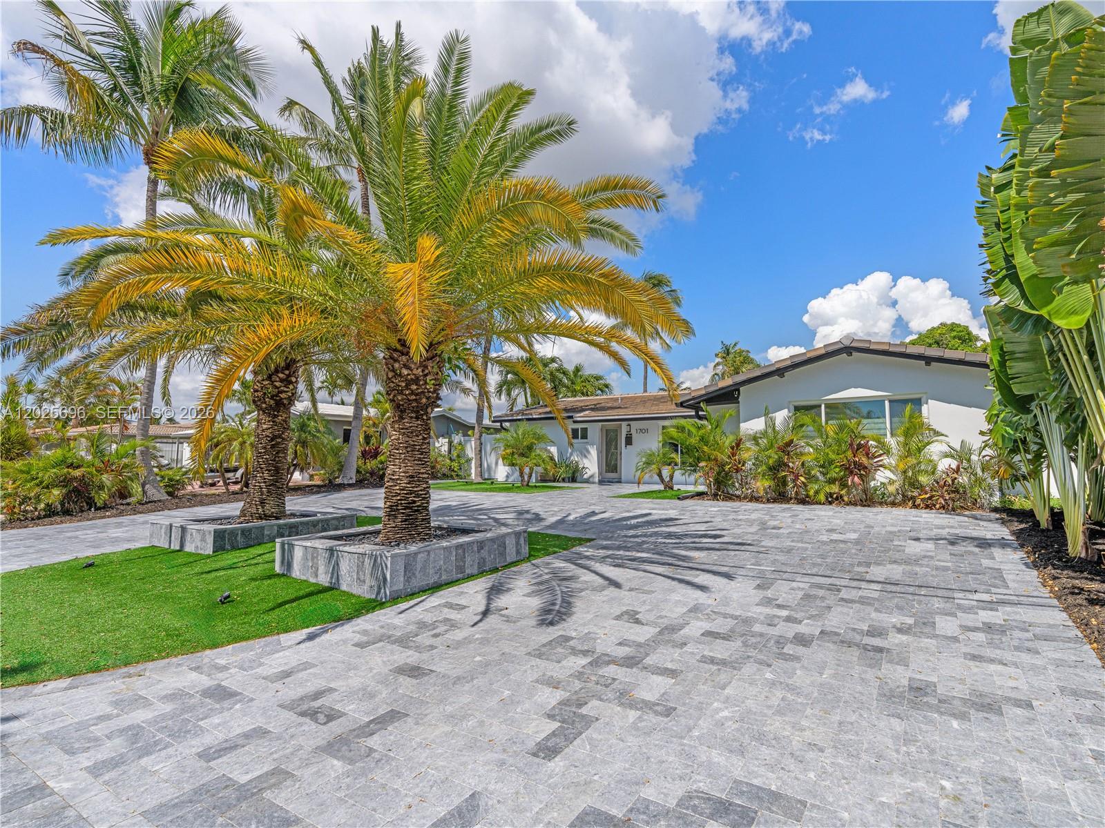 BOULEVARD PARK ISLES SEC - Residential