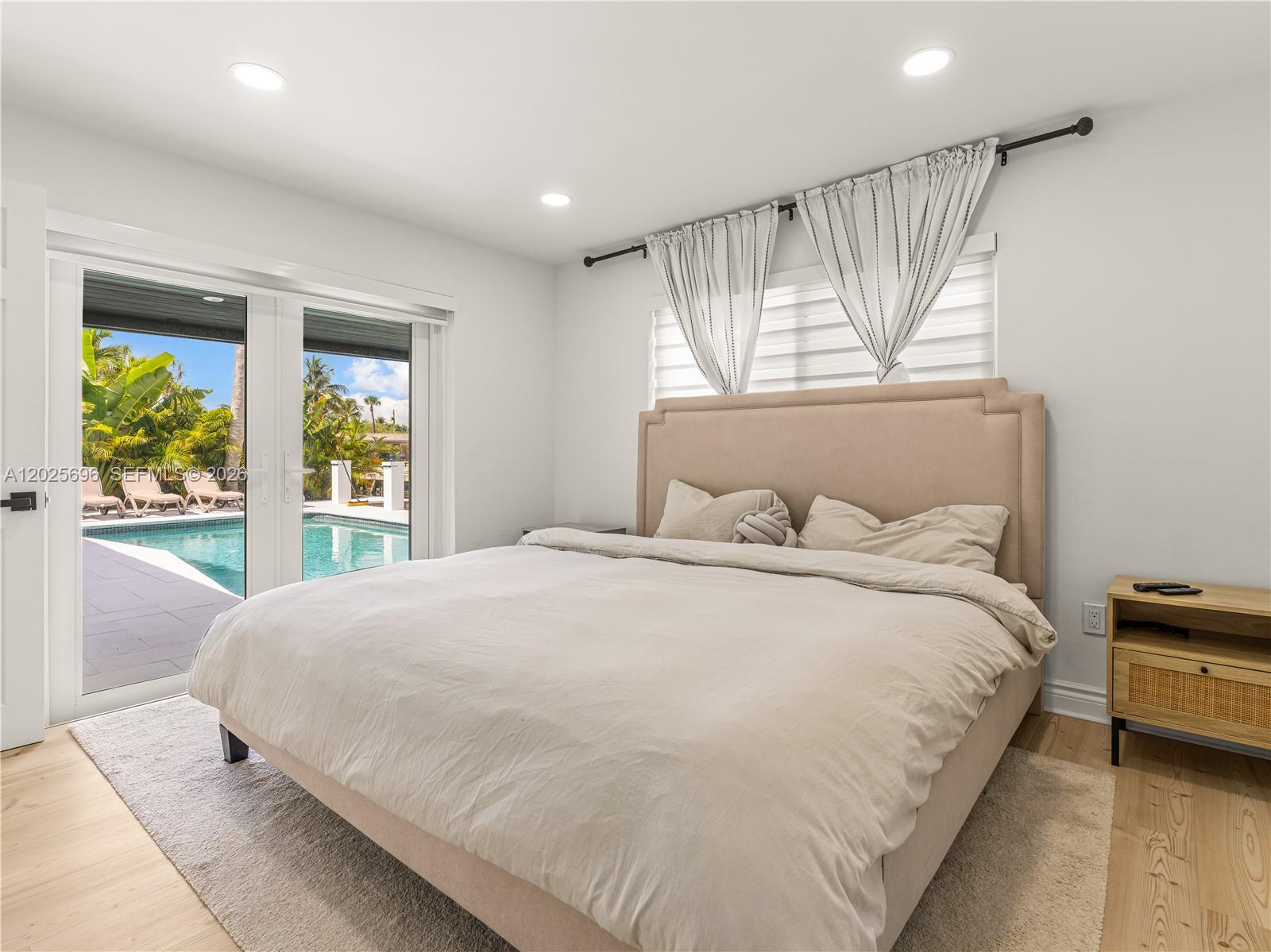 BOULEVARD PARK ISLES SEC - Residential