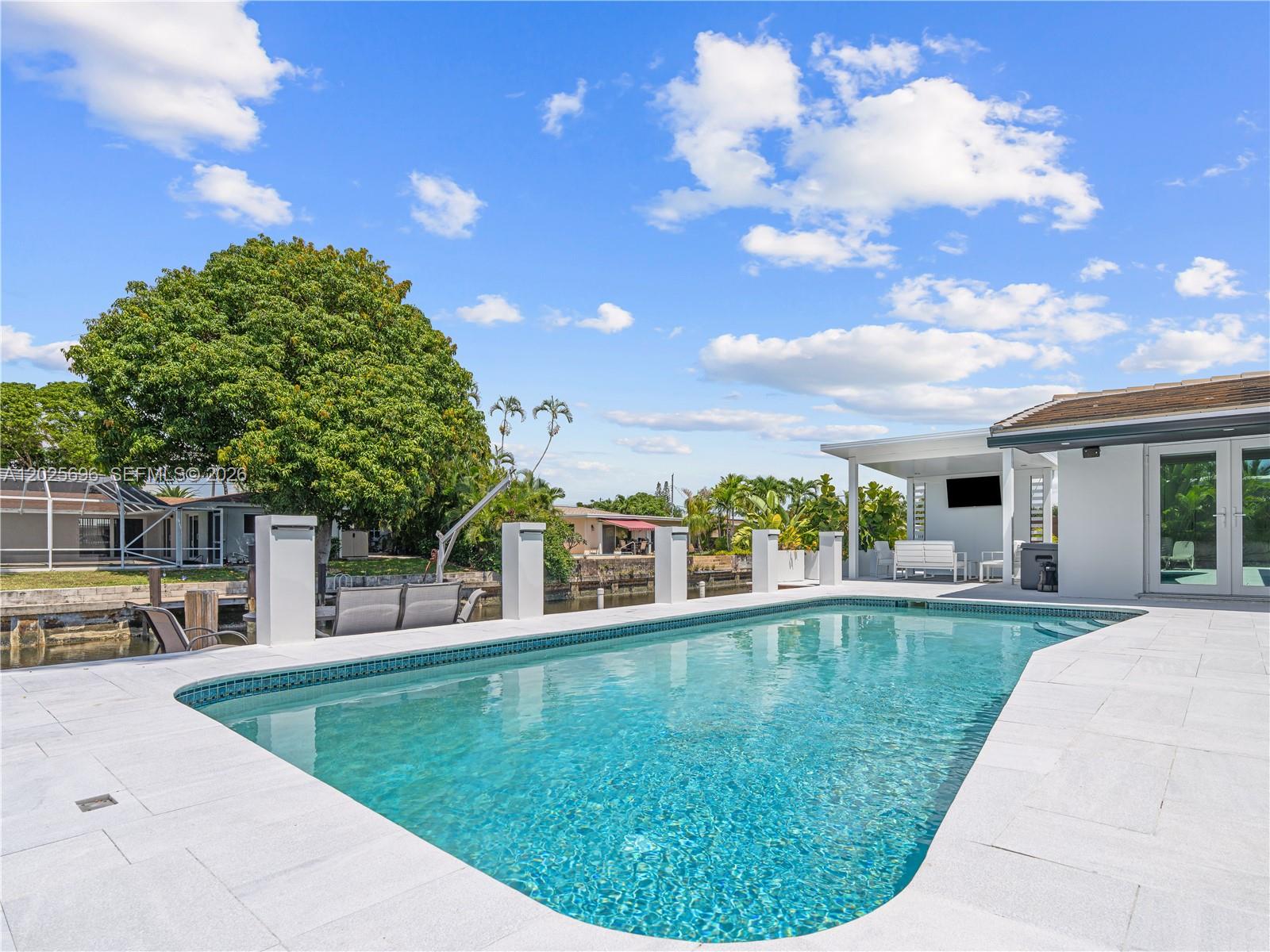 BOULEVARD PARK ISLES SEC - Residential