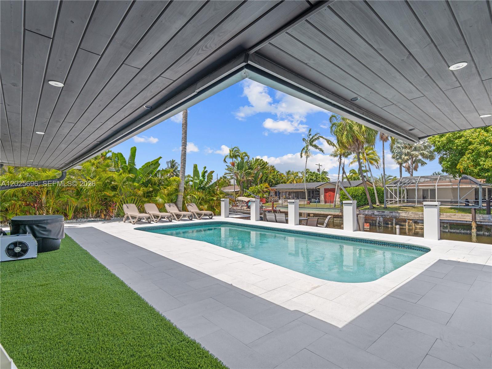 BOULEVARD PARK ISLES SEC - Residential