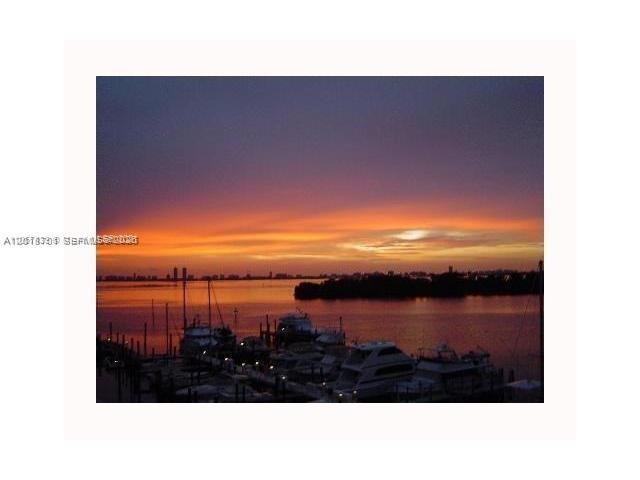 PALM BAY CONDOMINIUM - Residential