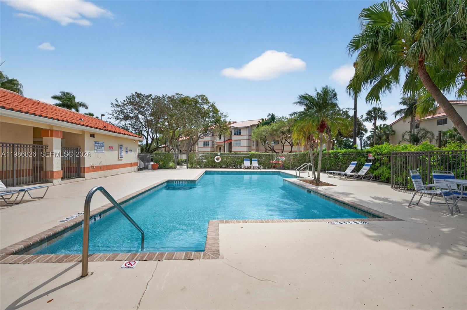 CORAL KEY CONDO - Residential