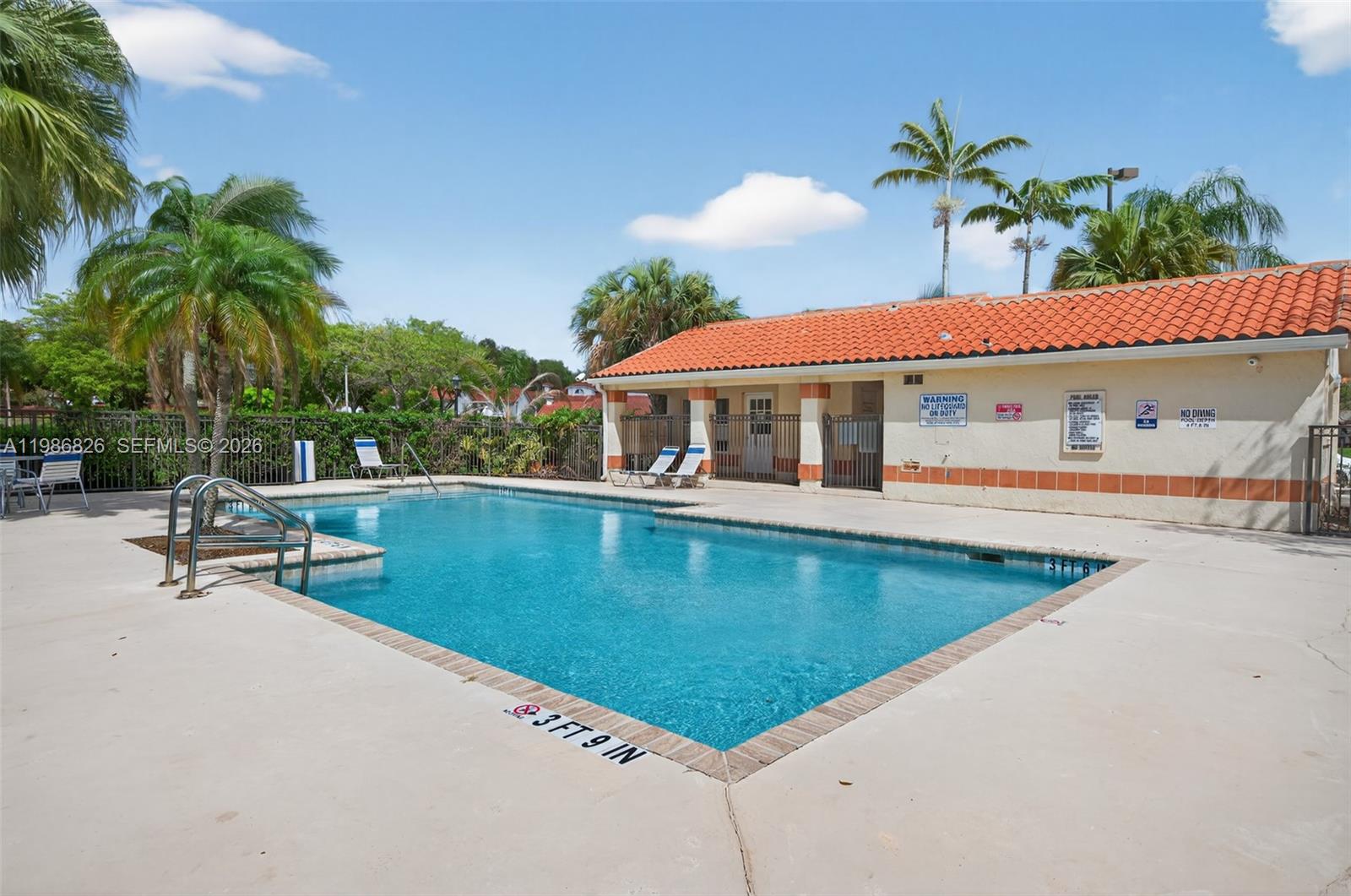 CORAL KEY CONDO - Residential