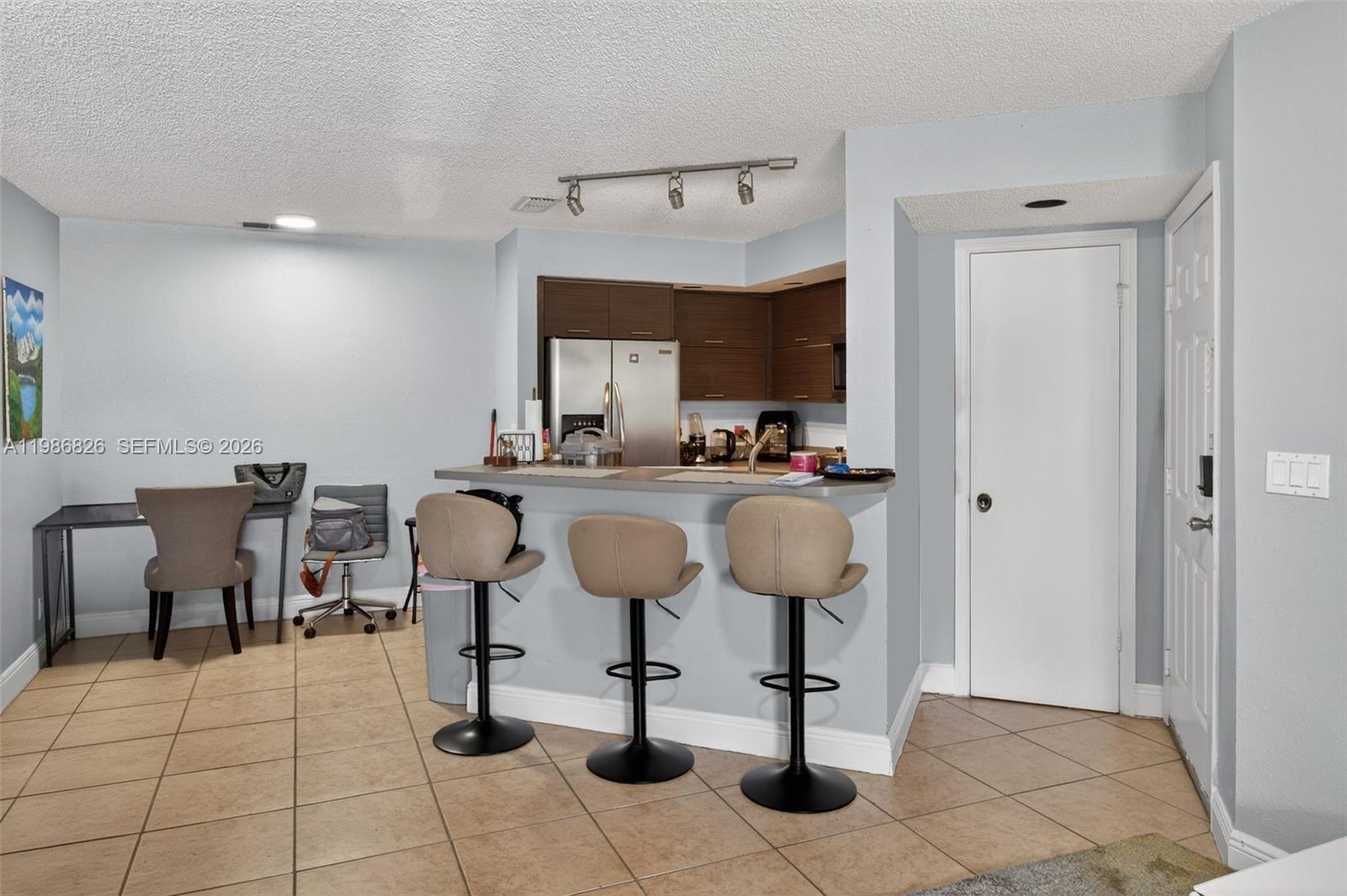 CORAL KEY CONDO - Residential