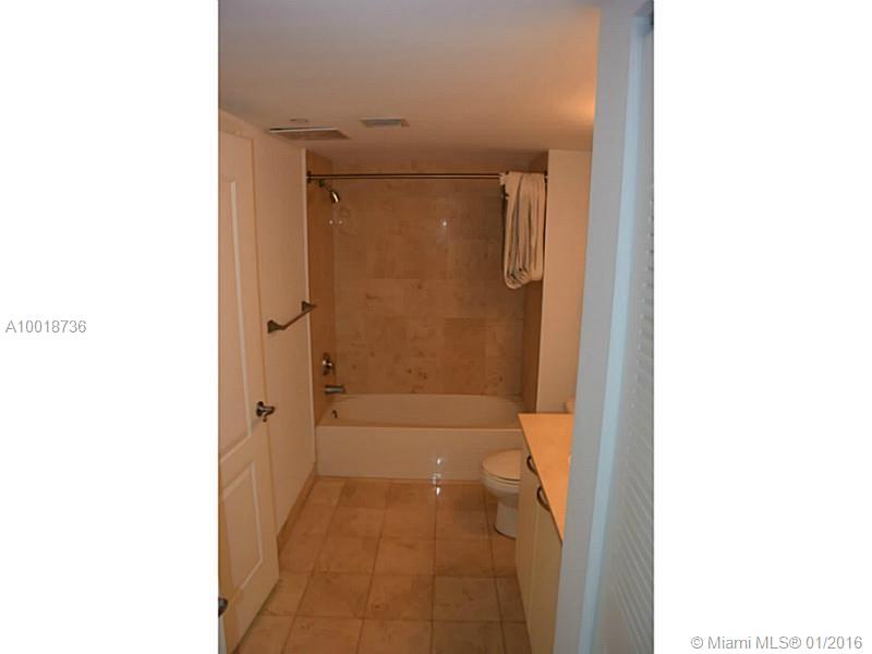 Skyline On Brickell Condo - Residential Lease