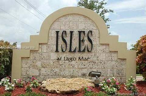 FOR SHOWING SEND MESSAGE LISTING AGENT. UNIT RENTED JULY 2027 ($2200).