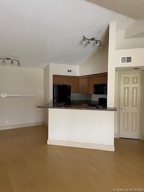ISLES AT LAGO MAR CONDO - Residential