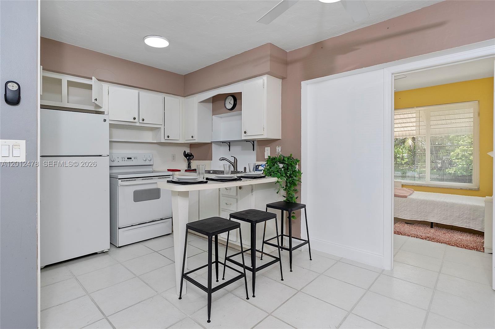 SUNRISE VILLAS CONDOMINIU - Residential